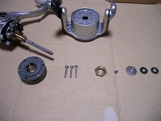 s-スピニングリールのメンテナンス(バイオマスター2500MgS)-09.jpg